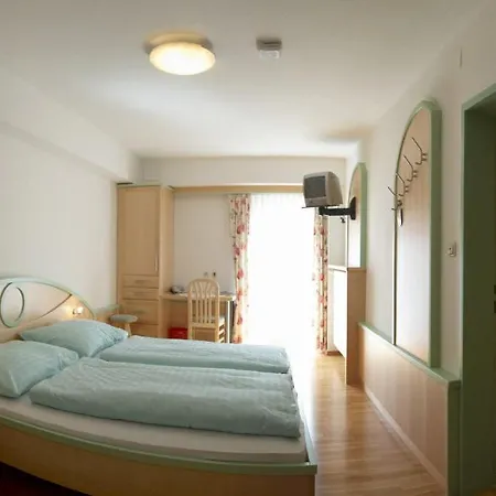 Zum Kirchenwirt Hotel