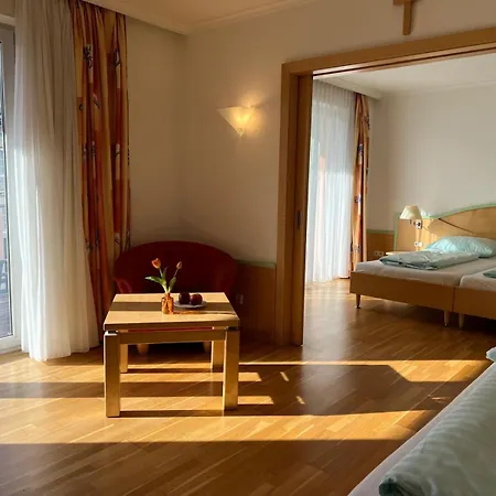 Zum Kirchenwirt 3* Mariazell