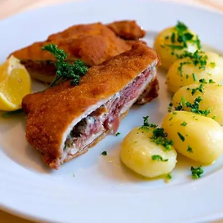 Zum Kirchenwirt 3* מריהצל