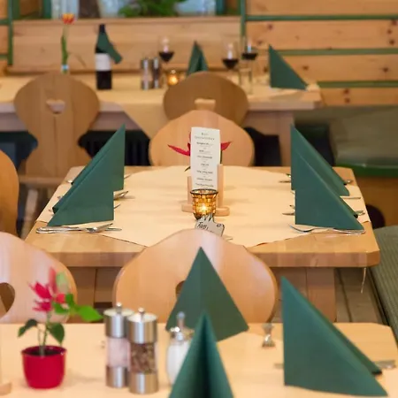 Hotel Zum Kirchenwirt Mariazell