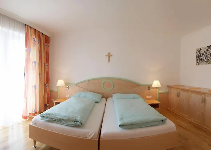 فندق Zum Kirchenwirt ماريازيل