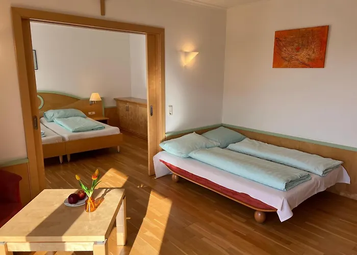 Hotel Zum Kirchenwirt 3*