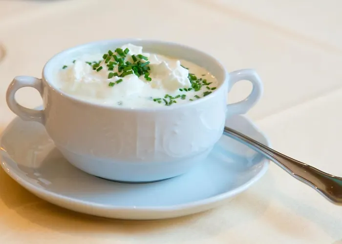 Hotel Zum Kirchenwirt 3*