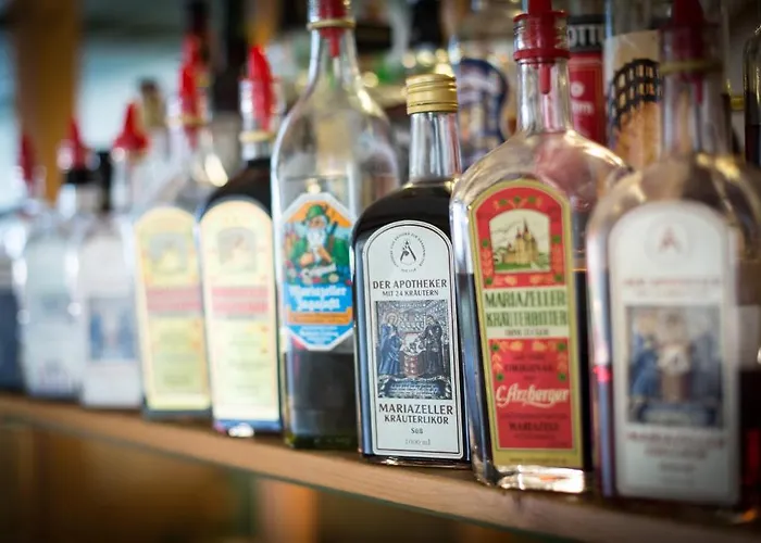 فندق Zum Kirchenwirt 3*