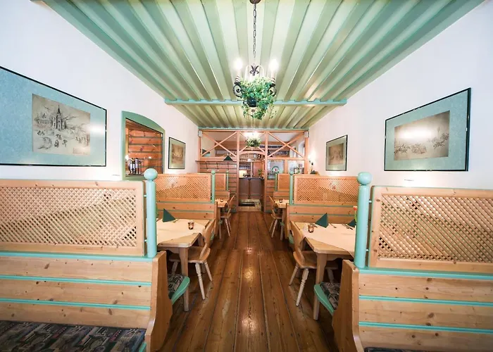 Zum Kirchenwirt Hotel